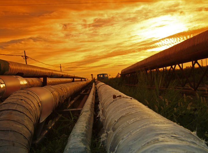 Shell and Phillips 66 Consider Selling Stakes in $3.5B Explorer Pipeline