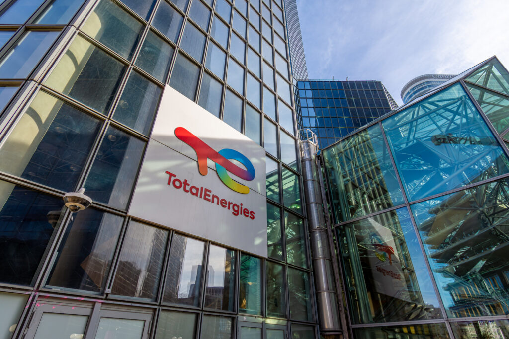 TotalEnergies Finalizes Exit from Arctic LNG 2 with 10% Stake Transfer