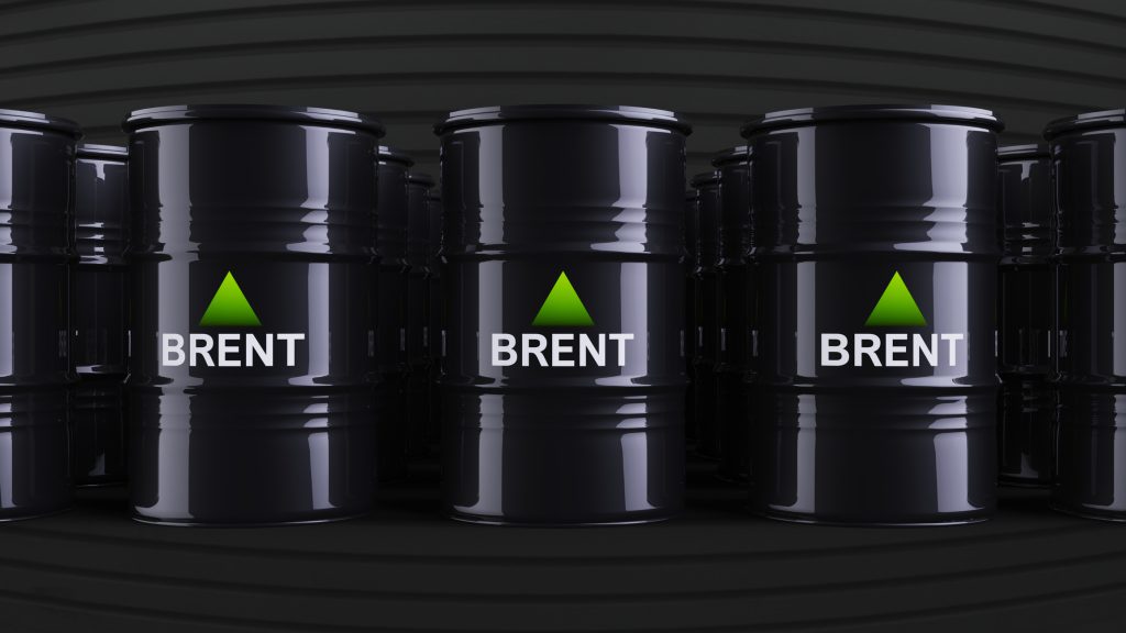 Brent Surges Past $115 Amid Escalating Shipping Risks to Global Crude Flows