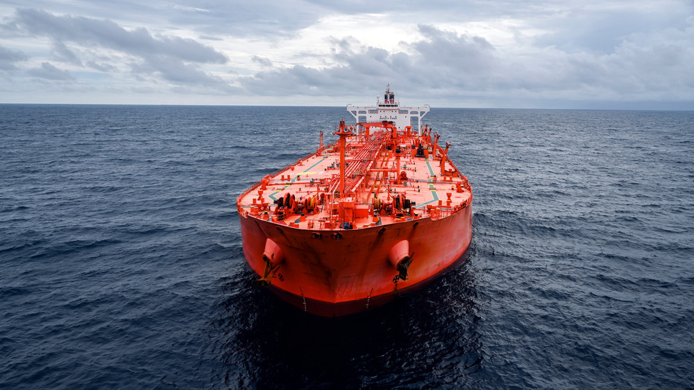 Trump-Putin Diesel Deal Drives Down Oil Prices on Supply Expectations
